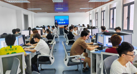 【本科教育教學工作巡禮】計算機與信息工程學院 砥礪奮進謀發(fā)展，篤行實干開新局——聚焦計算機網絡系統(tǒng)工程服務人才培養(yǎng)